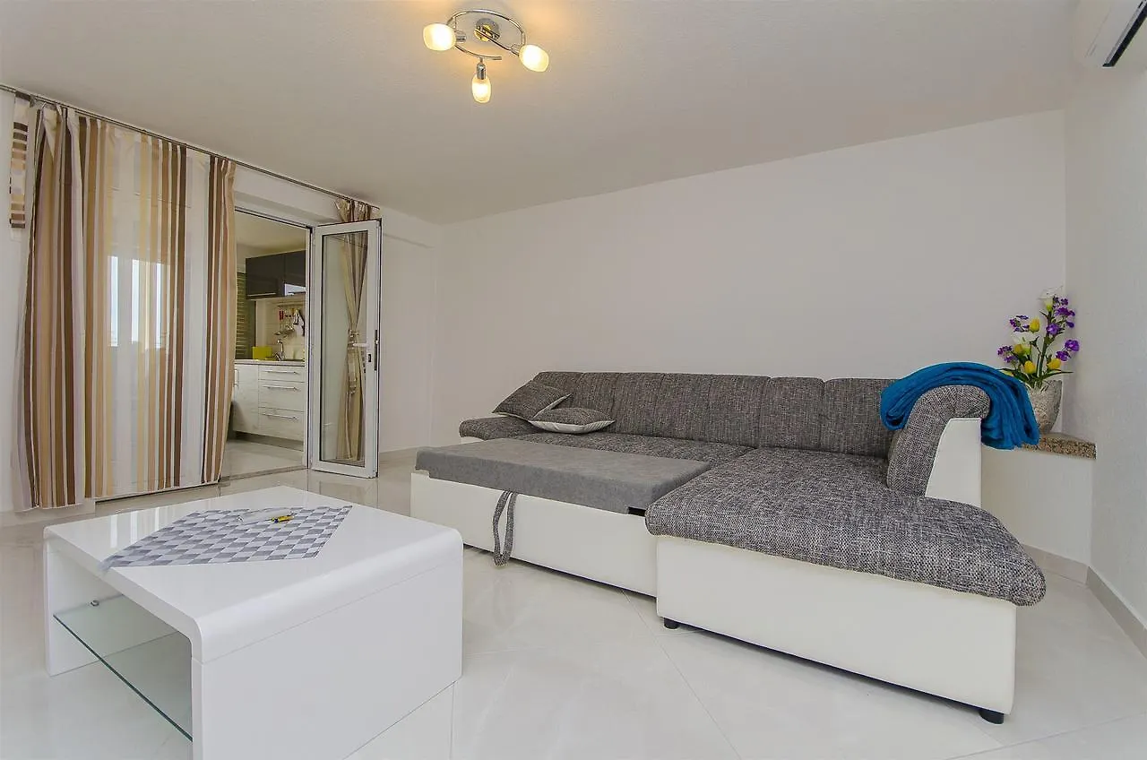 Apartments Karlo Trogir 0*,  Croatia