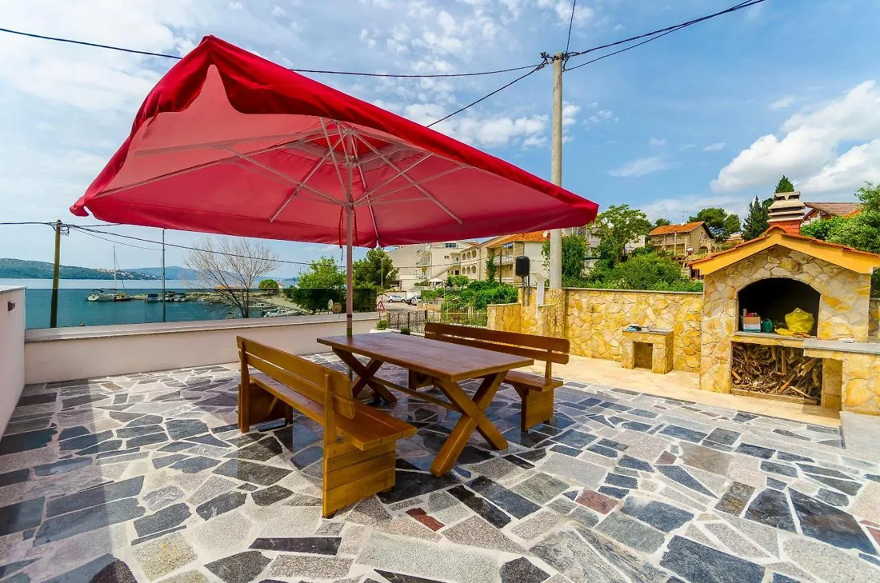 Apartments Karlo Trogir Croatia